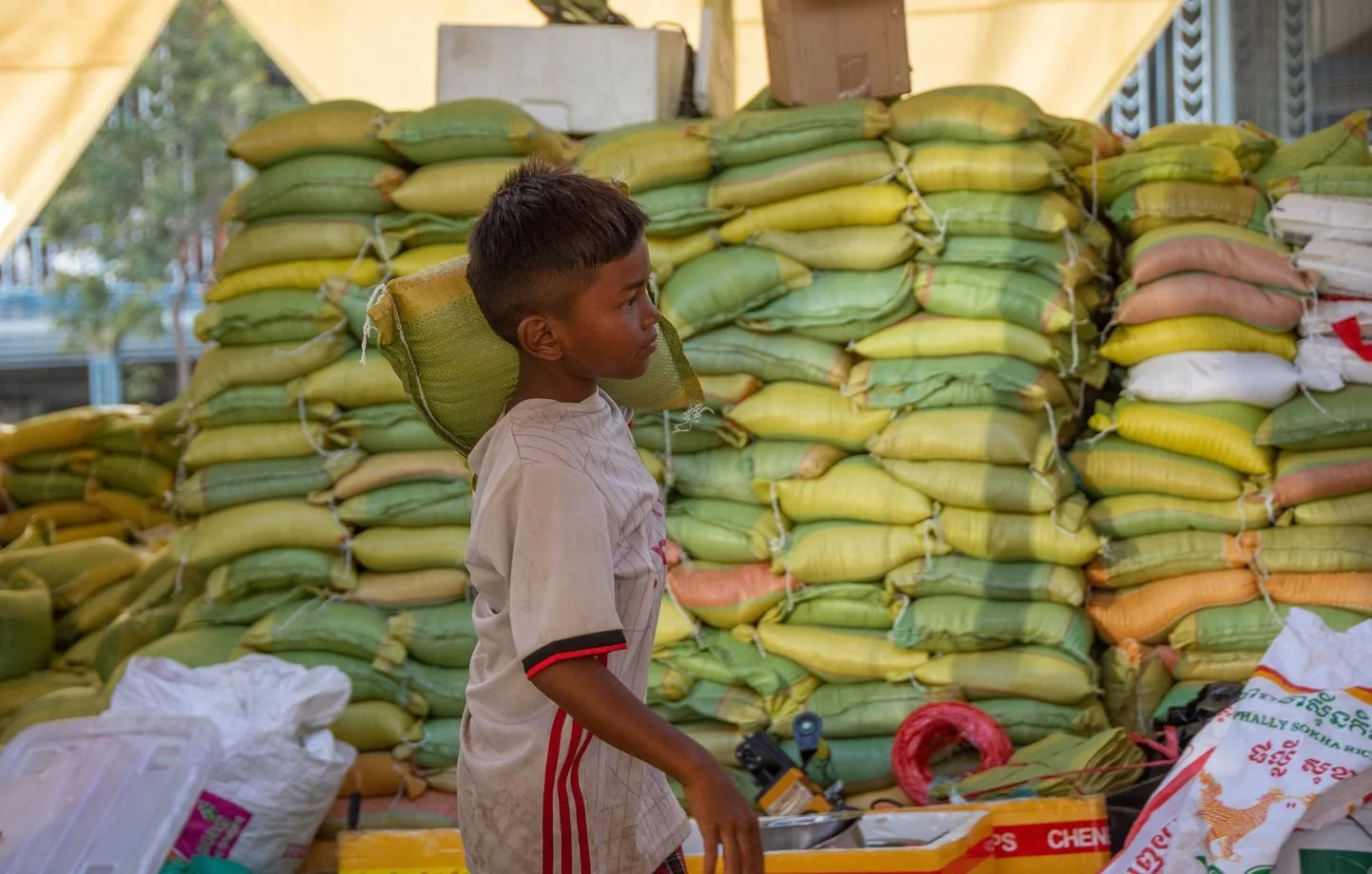 Los niños menores de cinco años son los más afectados por la inseguridad alimentaria global