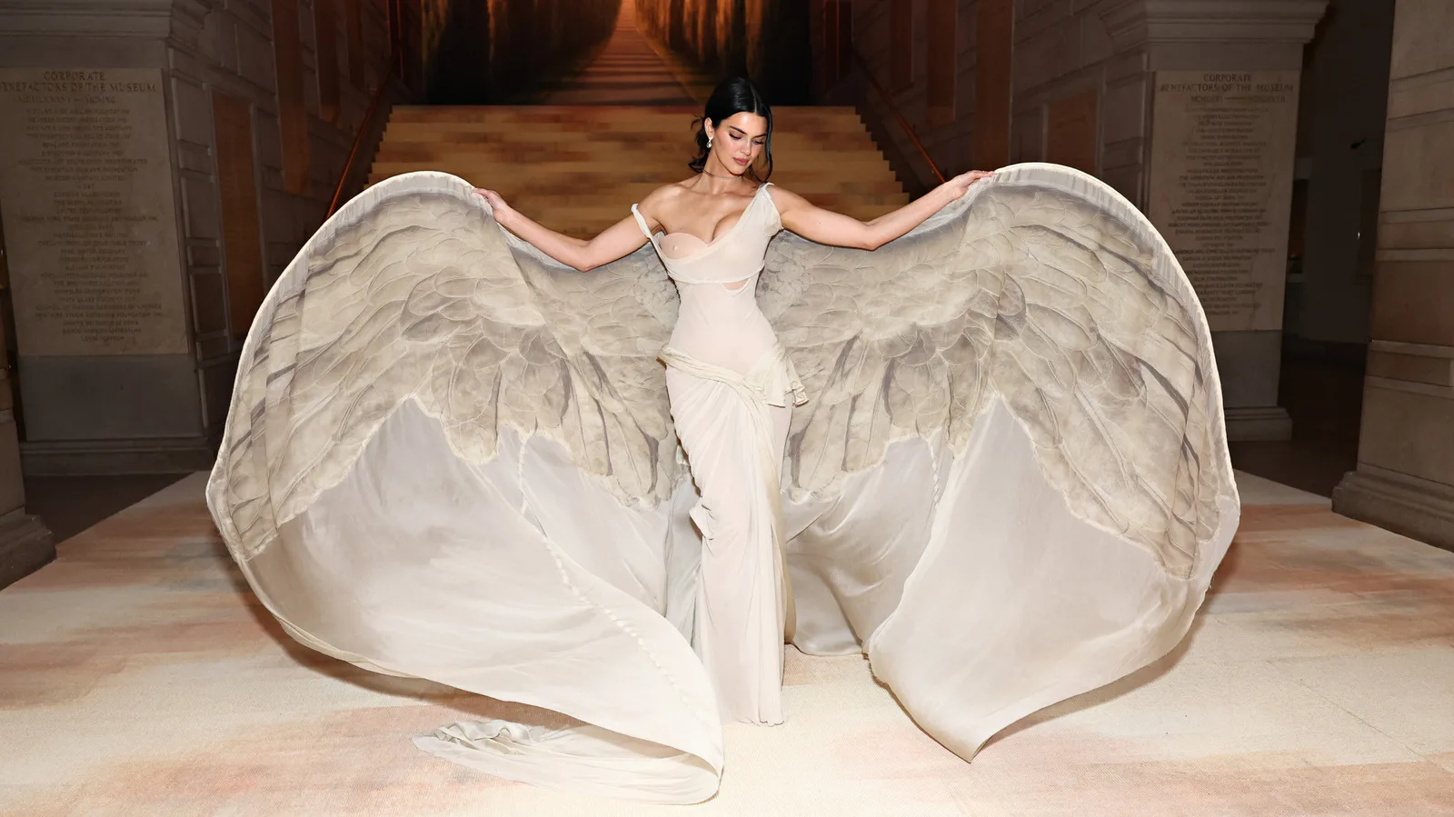 Los vestidos de alfombra roja más caros y emblemáticos que marcaron la moda