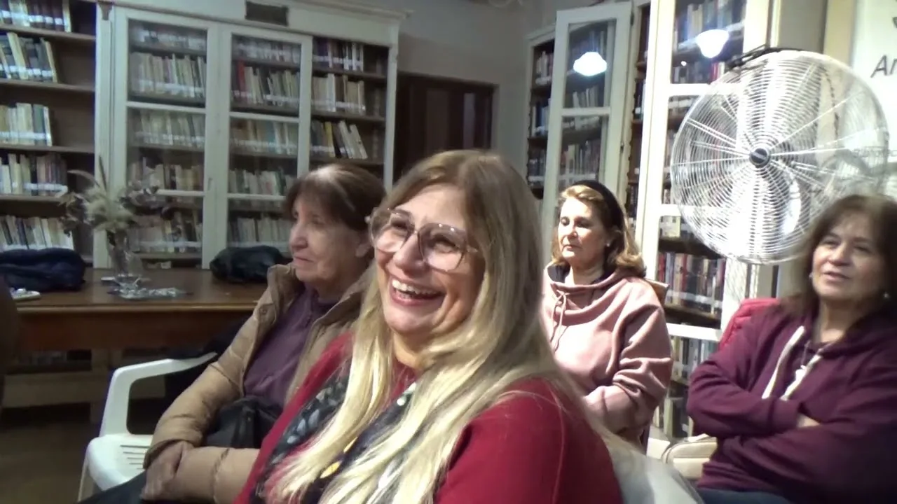 Presentan en Las Varillas el libro «A fuego y sangre» de Raúl Costa