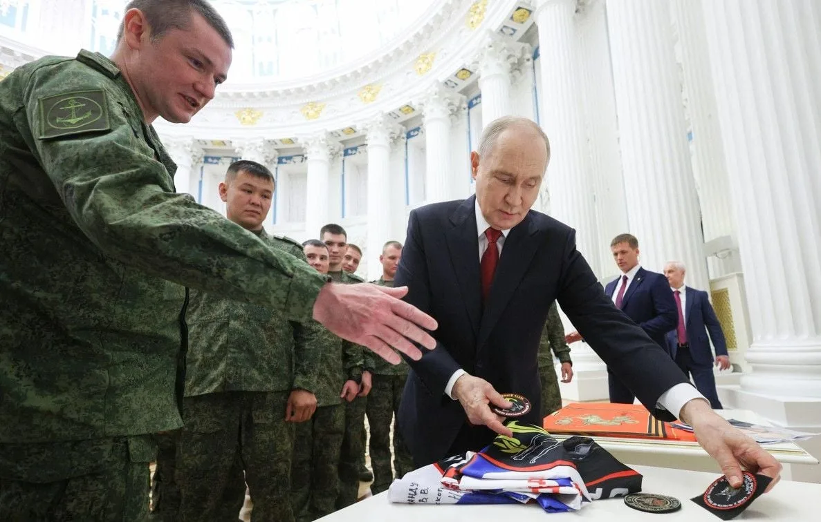 Putin denuncia ataques ucranianos con drones y ordena reforzar la defensa aérea rusa