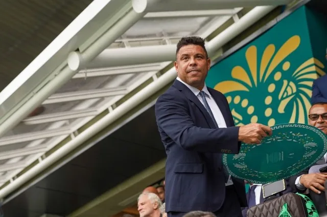 Ronaldo Nazário reconoce a Messi como el mejor futbolista de la historia tras su récord mundial