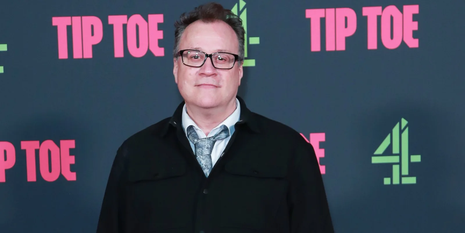 Russell T Davies define "Tip Toe" como evolución natural de "It’s A Sin" y destaca avance en representación del VIH