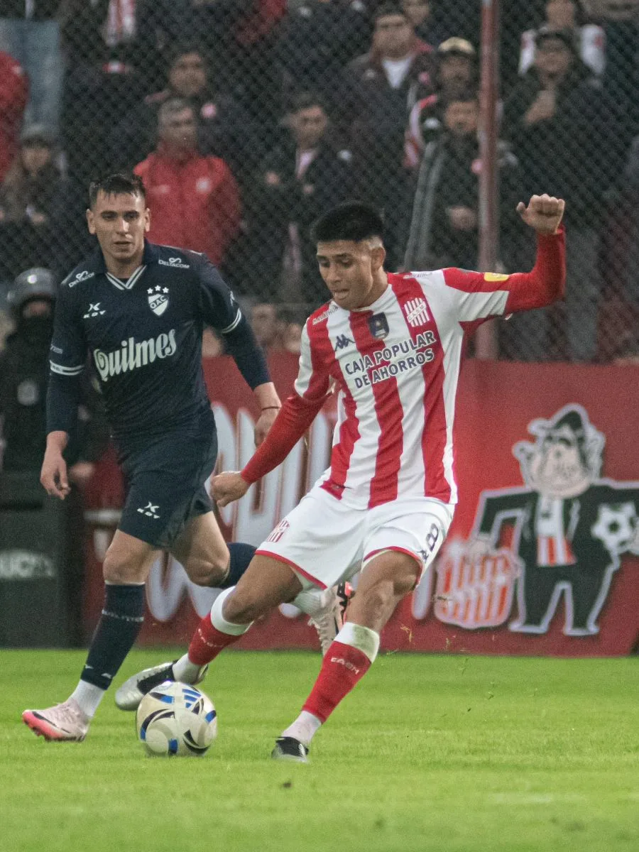 San Martín y Quilmes empatan en un duelo crucial por el futuro de Yllana