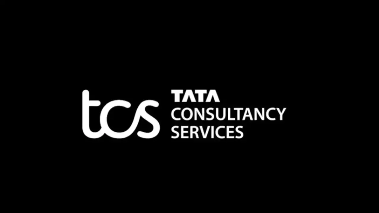 TCS proyecta igualar su personal humano con agentes de inteligencia artificial