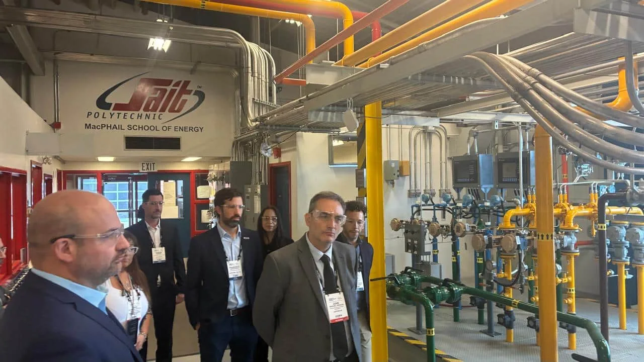 Tierra del Fuego fortalece vínculos y conocimientos en desarrollo energético en Canadá