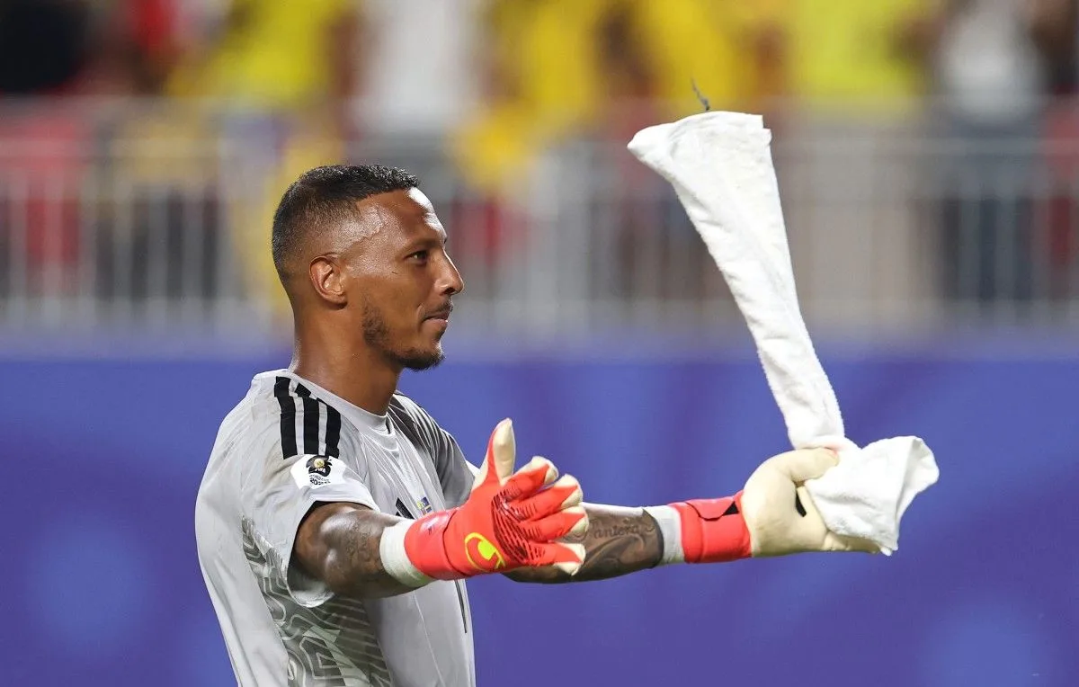 Un portero sorprende con récord en el Mundial mientras Túnez sufre una nueva goleada