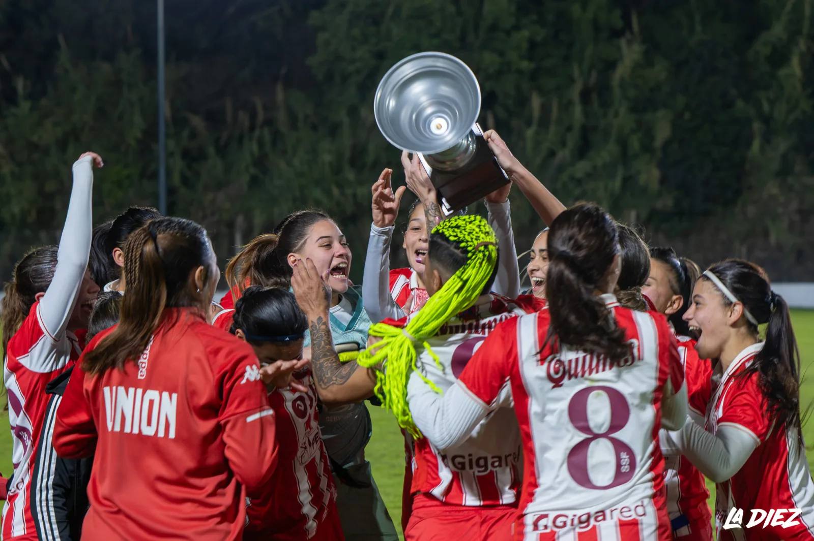 Unión conquista su cuarto título consecutivo tras goleada en el Apertura de Liga Santafesina