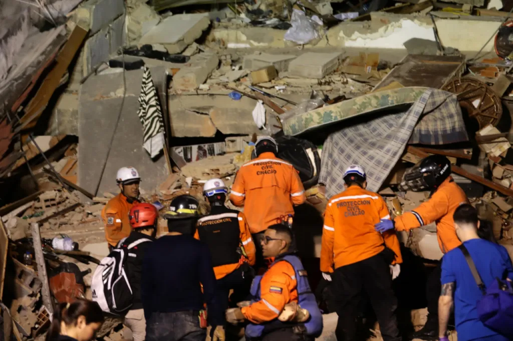 Venezuela registra decenas de muertos y heridos tras fuertes terremotos; La Guaira declarada zona de desastre