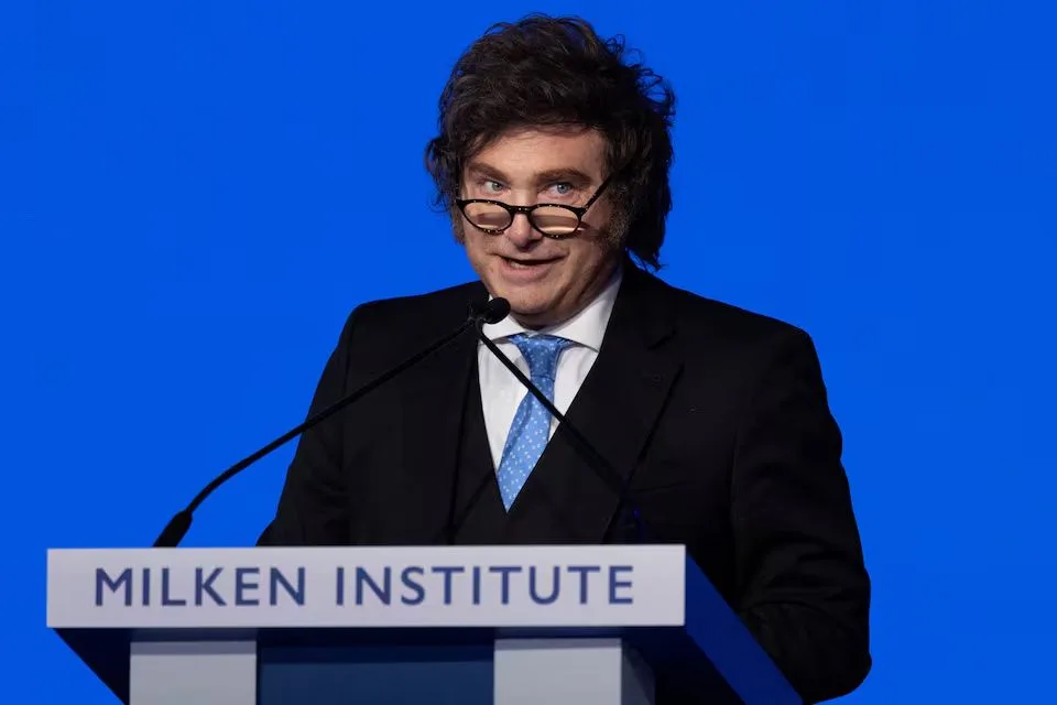 Argentina impulsa un modelo de empresas dirigidas por IA, pero con supervisión humana obligatoria