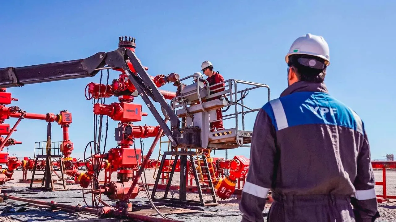 Argentina registra el mayor superávit energético en un primer semestre por aumento en producción y exportaciones