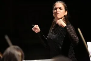 Camerata Rosario fusiona Vivaldi y Piazzolla para acercar la música clásica a todos