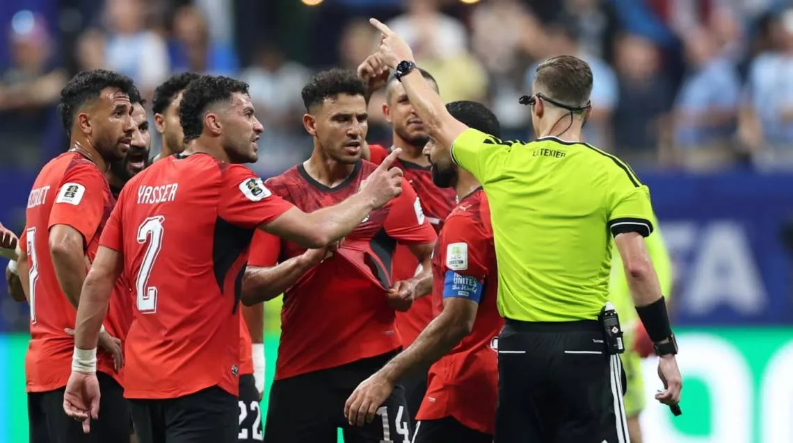 Egipto denuncia errores arbitrales tras su eliminación en el Mundial ante Argentina