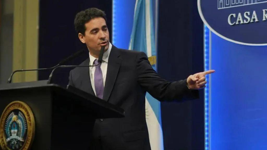 El Gobierno defiende los elogios de Milei a Thatcher y aclara postura sobre Malvinas