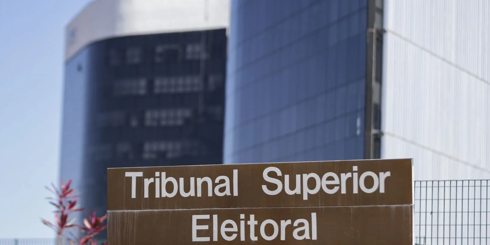 El TSE confirma revocación del mandato de exgobernador de Roraima y ordena nuevas elecciones