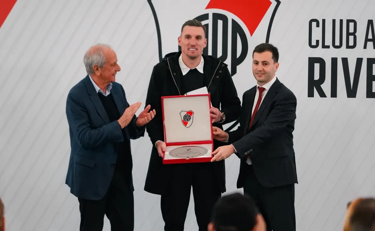 Franco Armani se despide de River tras ocho años y medio como ícono del club