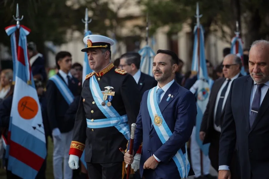 Juan Pablo Valdés reafirma compromiso con la libertad y unidad en el acto del Día de la Independencia