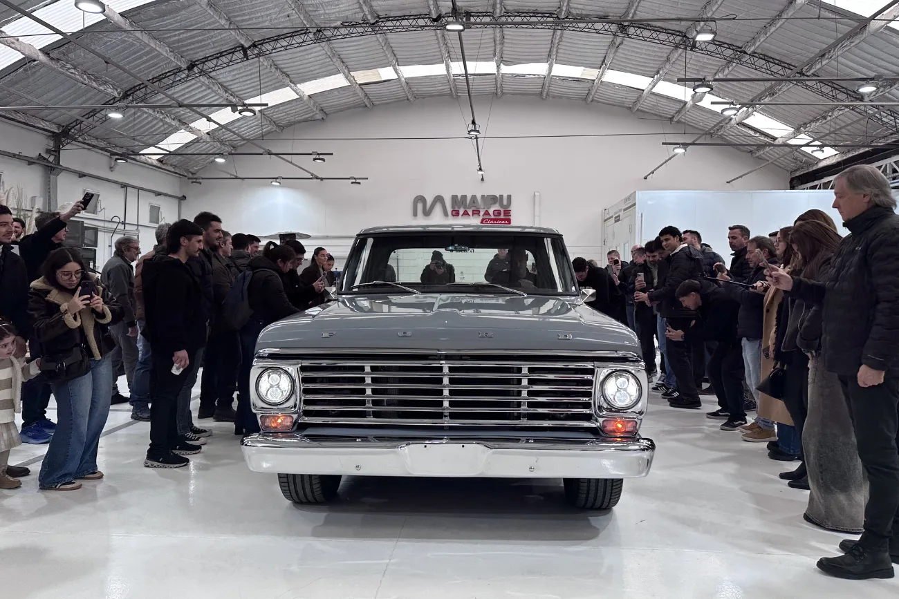 Maipú Garage Clásicos redefine la Ford F-100 de 1969 con tecnología y diseño moderno
