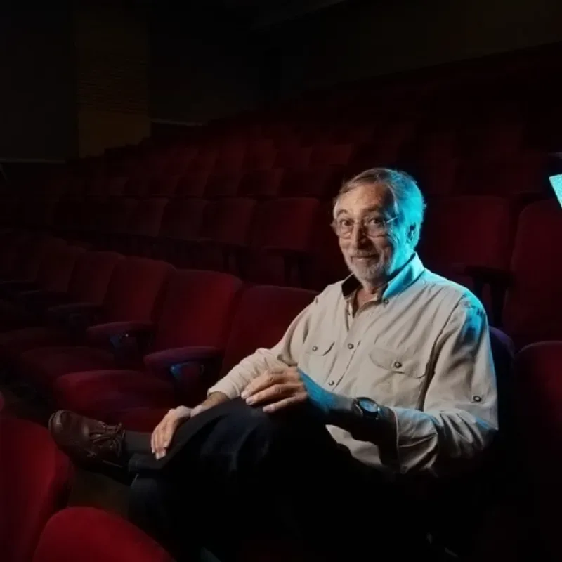 MIRACINE rinde homenaje a Luis Brandoni con dos clásicas películas argentinas