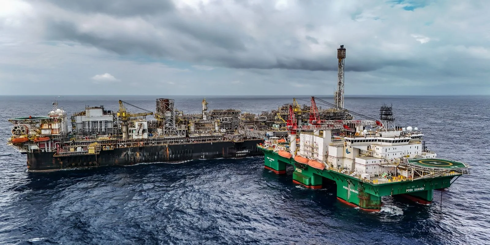 Se mantiene por 60 días el impuesto del 12% a exportaciones de petróleo por tensión internacional