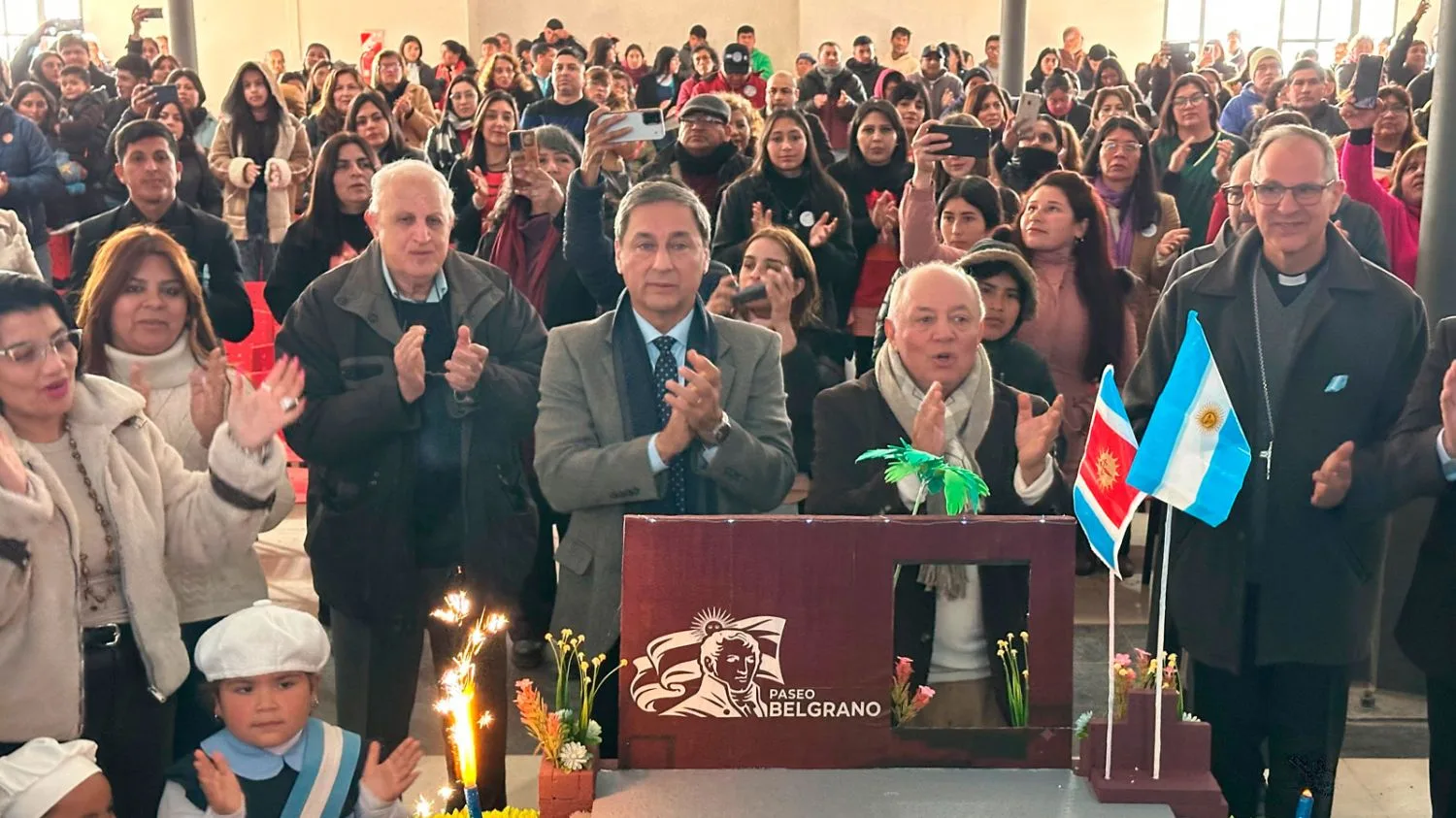 Silva Neder encabezó las celebraciones por los aniversarios de Añatuya y Quimilí reafirmando apoyo provincial