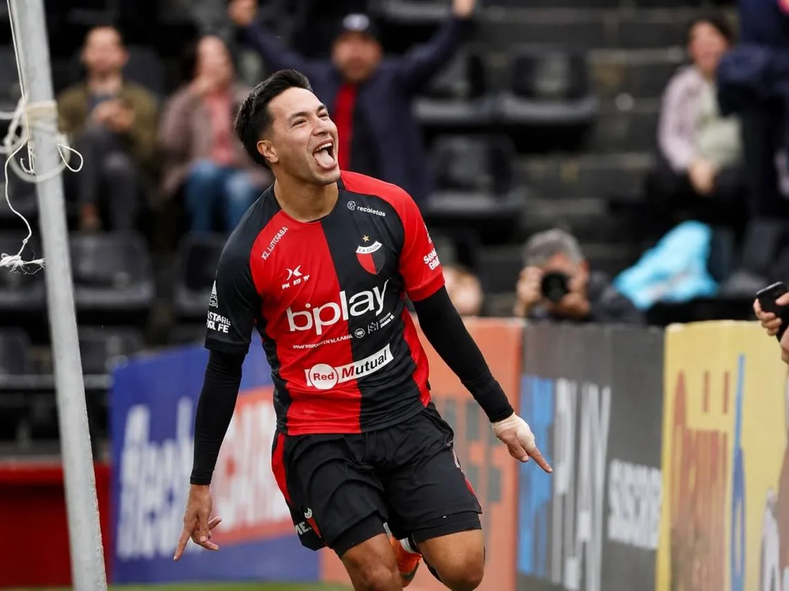 Colón reafirma su recuperación con goleada frente a Patronato y mantiene la vanguardia en su zona