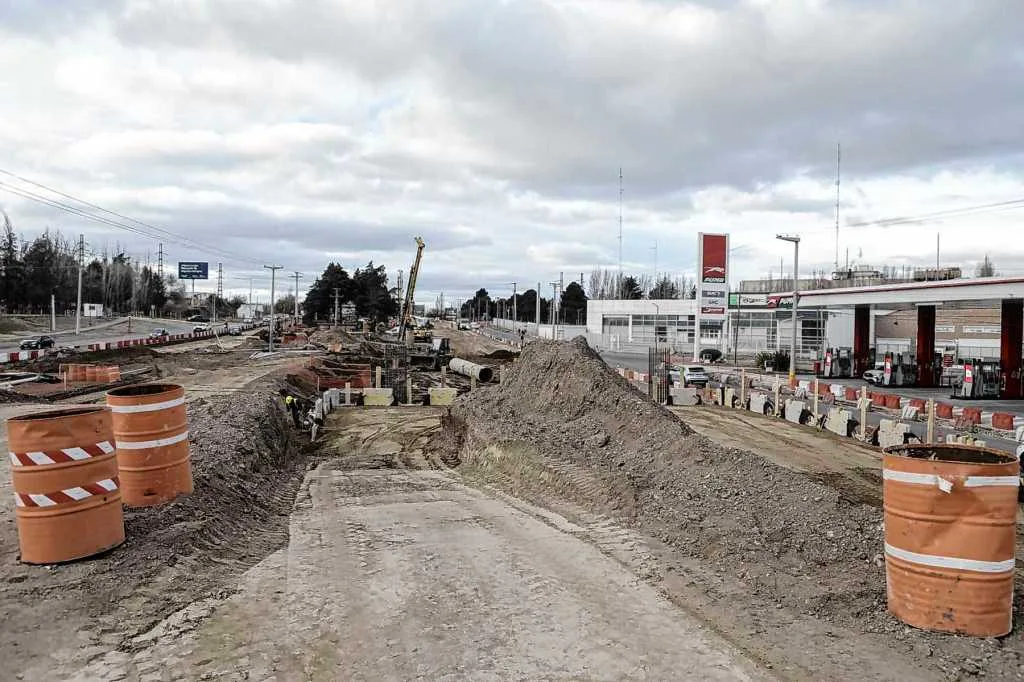 Corte por obras en Avenida Mosconi afecta cruce clave desde este sábado hasta el lunes